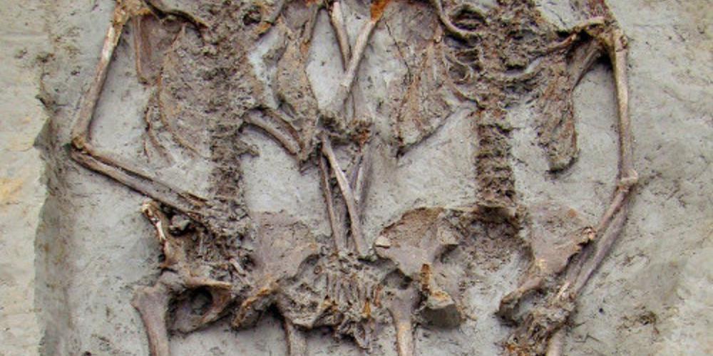 «Εραστές της Μοντάνα»: Οι σκελετοί που βρέθηκαν θαμμένοι χέρι-χέρι είναι άνδρες