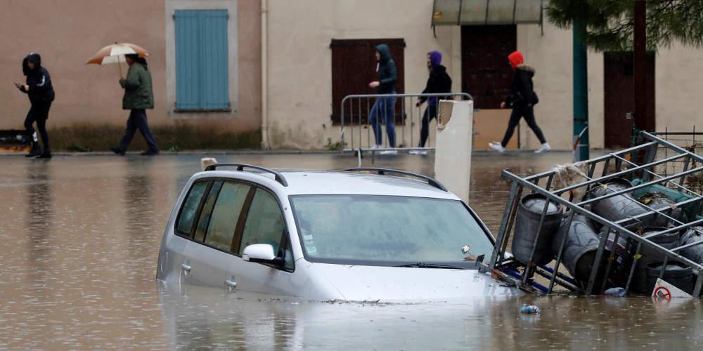 Δύο νεκροί από τις σαρωτικές πλημμύρες στη νότια Γαλλία