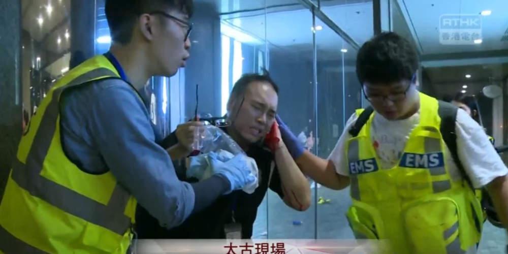 Συναγερμός στο Χονγκ Κονγκ: 4 τραυματίες από επίθεση με μαχαίρι σε εμπορικό κέντρο