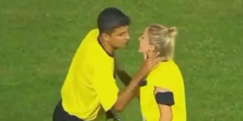 Διαιτητές φιλήθηκαν στο στόμα και έγιναν viral [βίντεο]