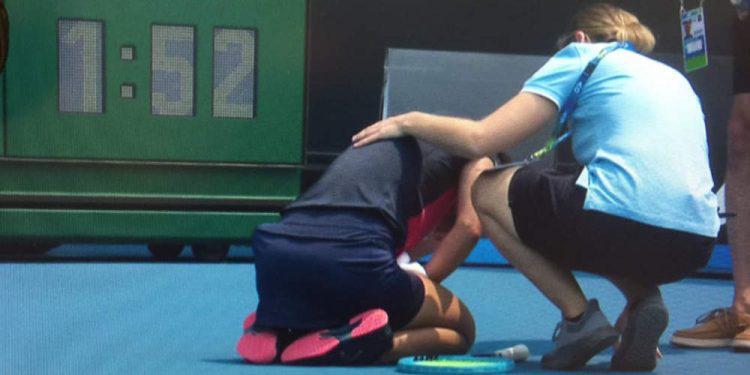 Αυστραλιανό Open: Τενίστρια κατέρρευσε εν μέσω αγώνα λόγω δύσπνοιας από τις πυρκαγιές