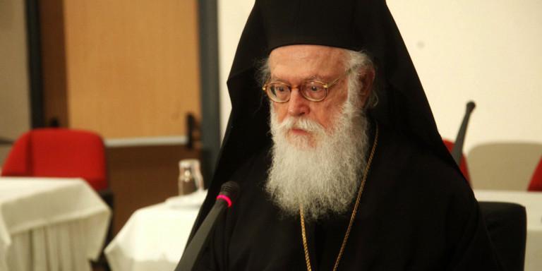 Κορωνοϊός: Εξιτήριο για τον Αρχιεπίσκοπο Αλβανίας Αναστάσιο