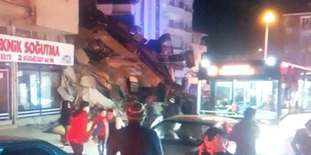 Σεισμός στην Τουρκία: Άνιση «μάχη» σε πολικές θερμοκρασίες για την ανεύρεση επιζόντων