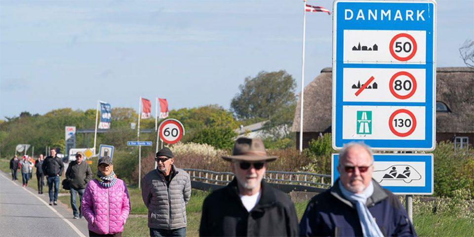 Άρση μέτρων - Δανία: Τα ζευγάρια θα συναντηθούν μόνο με… απόδειξη!