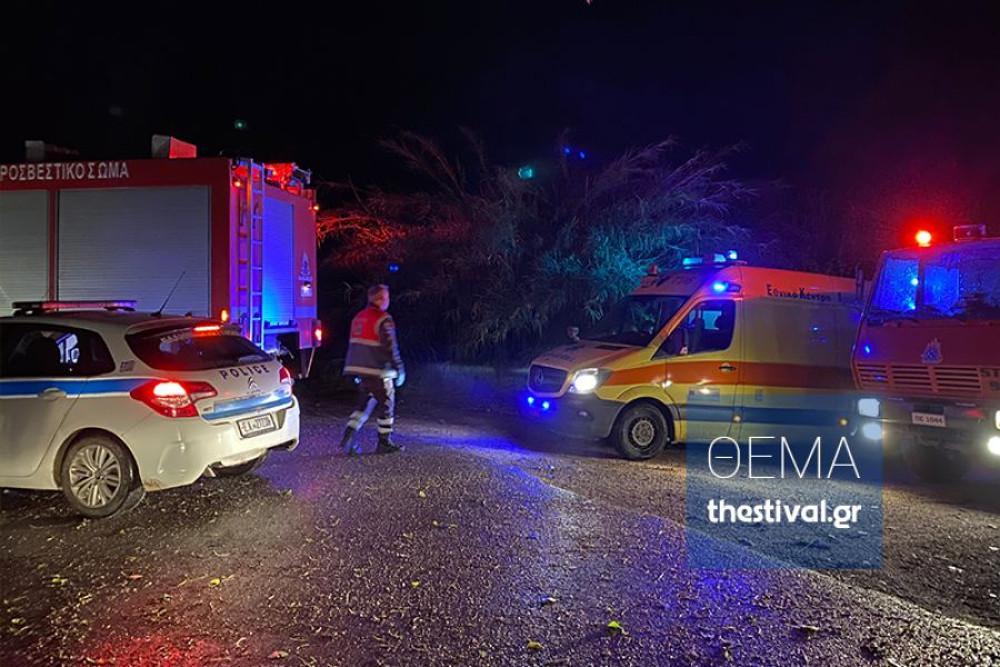 Δραματική διάσωση 21χρονου που παρασύρθηκε από χείμαρρο στη Θεσσαλονίκη