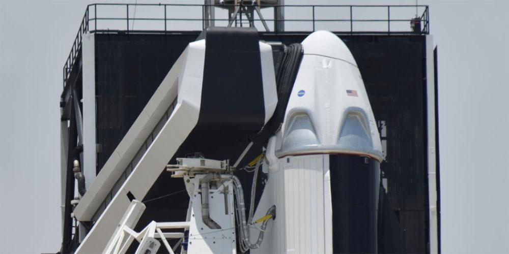 Live: Όλα έτοιμα για την ιστορική επανδρωμένη αποστολή της SpaceX στο Διάστημα!
