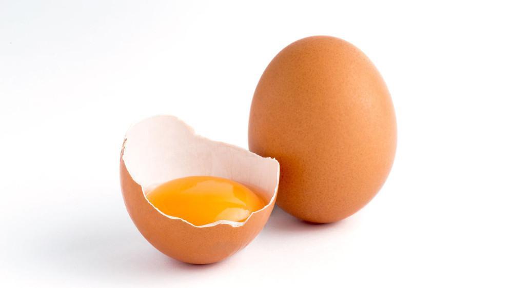 Δώστε βάση: Αν ο κρόκος από το αυγό σας είναι κίτρινος μην το φάτε!