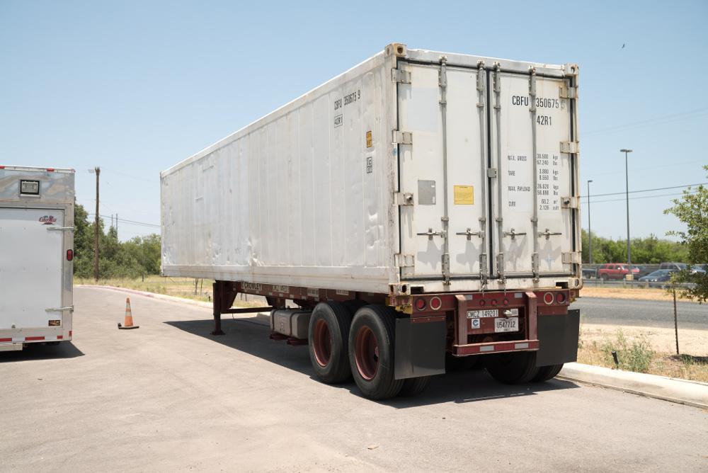 Κορωνοϊός: Φρίκη στις ΗΠΑ - Παραγγέλνουν φορτηγά ψυγεία για τους νεκρούς του ιού