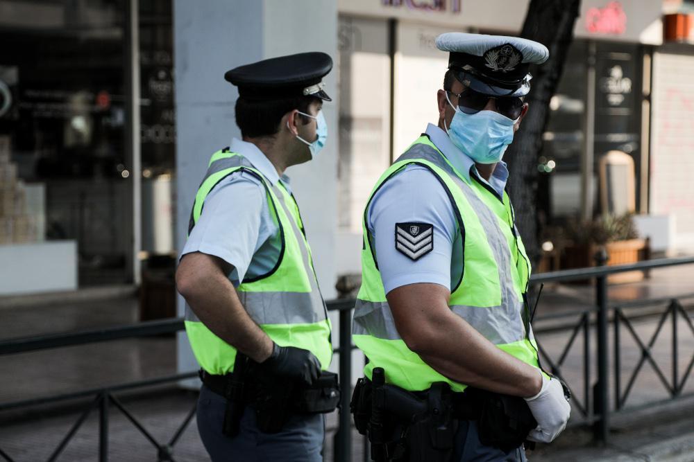 Κορωνοϊός: Στους… δρόμους τα Αστυνομικά Τμήματα – Ο ρόλος τους και οι στοχευμένοι έλεγχοι