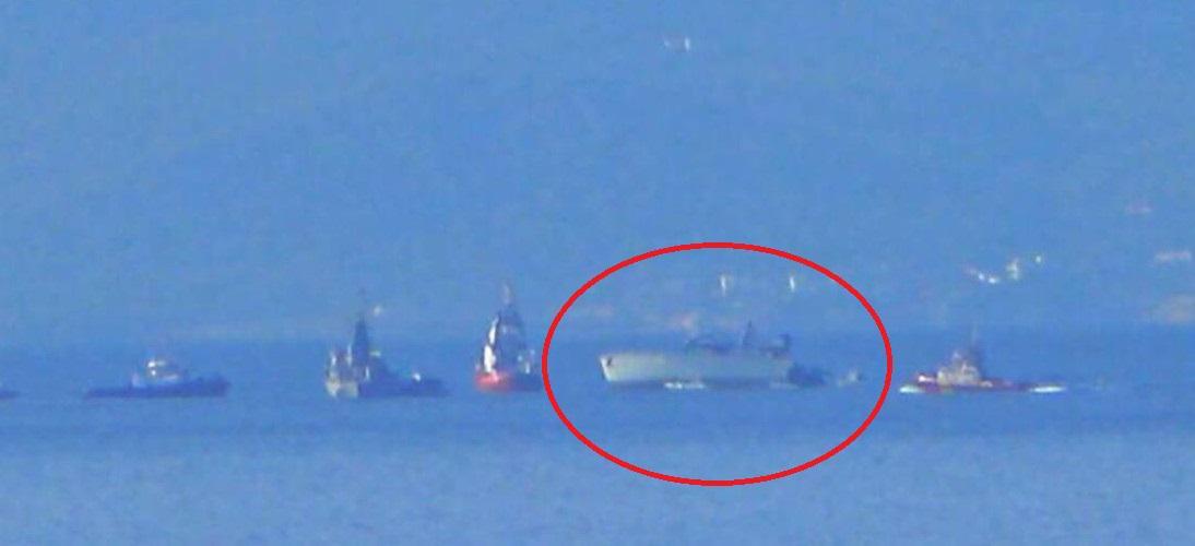 Σύγκρουση Πολεμικού πλοίου στον Πειραιά: Κόπηκε στα δύο το «Καλλιστώ» και βυθίζεται