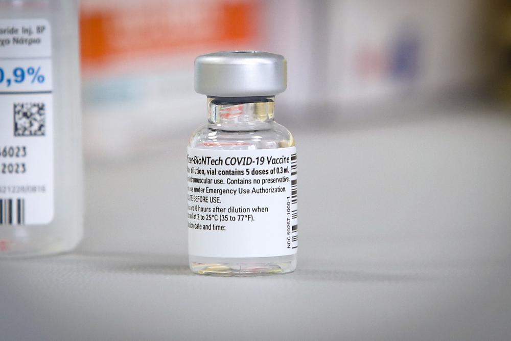 Εμβόλιο Pfizer: Τουλάχιστον 6 μήνες ανοσία έναντι του κορονοϊού – Τι αποκαλύπτει η νέα μελέτη του ΕΚΠΑ