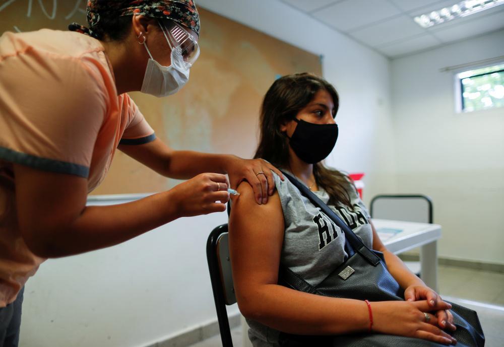 Εμβολιασμοί: Ξεπέρασε το όριο των 10.000.000 η Ελλάδα