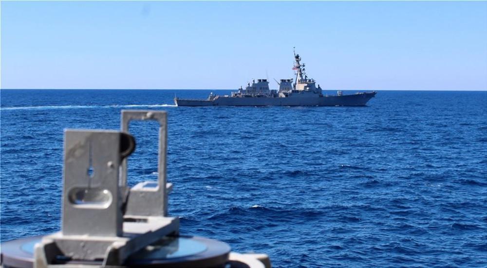 Συνεκπαίδευση μονάδων του ΠΝ και της ΠΑ με πλοίο με πλοίο των ΗΠΑ