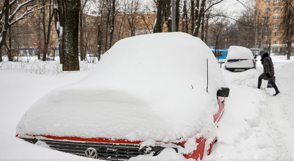 Επέλαση του χιονιά στη Μόσχα – Έσπασε ρεκόρ 48 ετών [βίντεο]