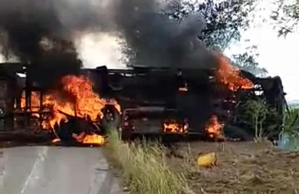 Κονγκό: Δεκάδες άνθρωποι κάηκαν ζωντανοί σε δυστύχημα με λεωφορείο