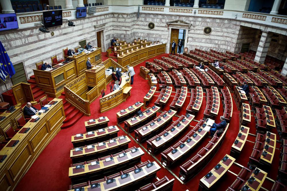 Φώφη Γεννηματά: Κλείνει η Βουλή για μια εβδομάδα σε ένδειξη πένθους