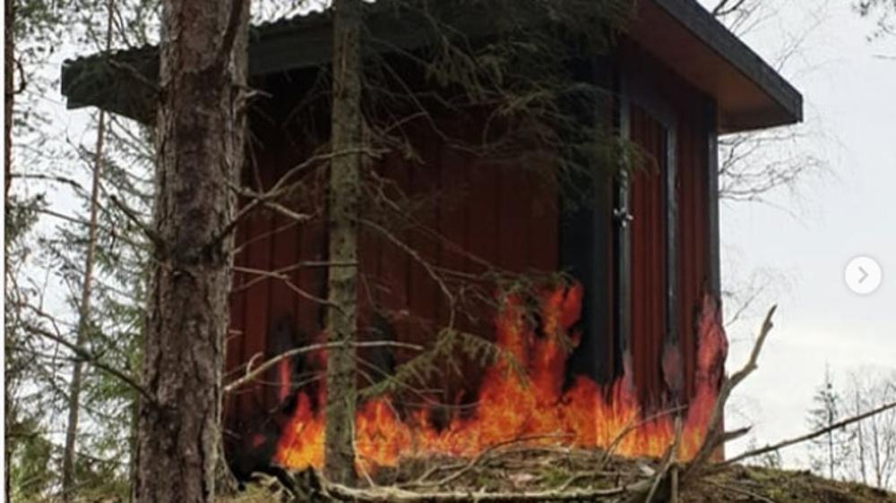 Σουηδία: Απίστευτος φωτισμός-φωτιά σε δάσος [εικόνες]