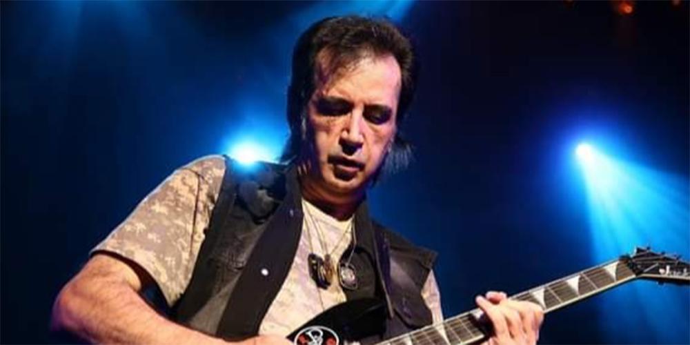 Πέθανε ο ελληνικής καταγωγής κιθαρίστας των Warlord, Bill Tsamis