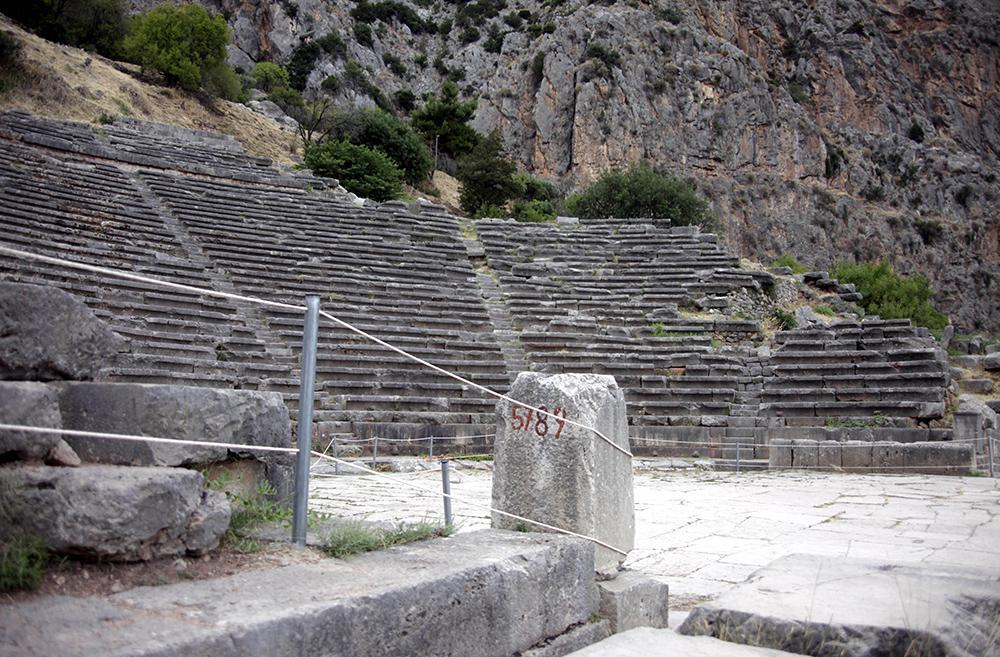 Αρχαίο θέατρο Δελφών: Ομφαλός της… Ευρώπης με Μπετόβεν