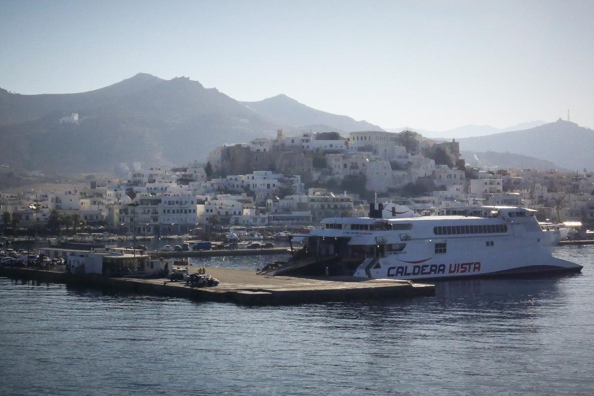 Νάξος: Ύμνοι από την Telegraph - «Ασυναγώνιστη γαστρονομία και πολιτιστική κληρονομιά φέρνουν στην κορυφή της Ελλάδας το νησί»
