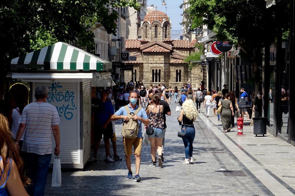 Κορονοϊός: Μειώνονται συνεχώς οι αρνητές στην Ελλάδα – Στο 8% το ποσοστό τους