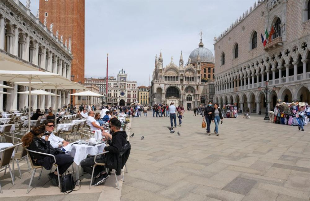 Μετάλλαξη Δέλτα: Σε δύσκολη θέση ο ιταλικός τουρισμός - «Αντέχουν Ελλάδα, Ισπανία και Γαλλία»