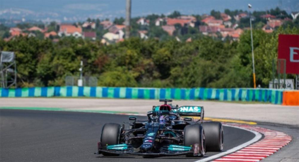 Formula 1: «Πάγωσαν» στη Mercedes αλλά δεν κάνουν έφεση – Θα ξεκινήσει τελευταίος στη Βραζιλία ο Λιούις Χάμιλτον