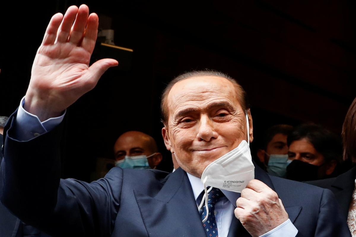 Σίλβιο Μπερλουσκόνι: «Με τη βούλα» υποψήφιος πρόεδρος της δημοκρατίας της Ιταλίας