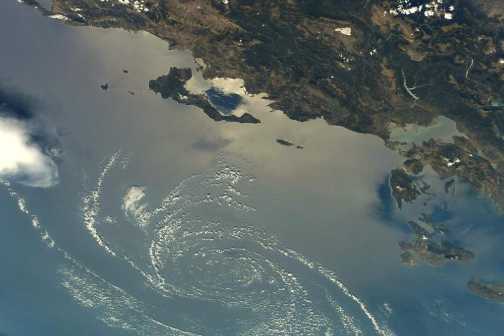 Εντυπωσιακή φωτογραφία: Έτσι είναι η Κέρκυρα από το διάστημα