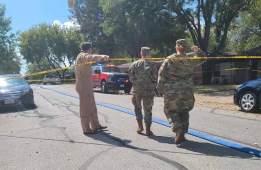 ΗΠΑ: Εκπαιδευτικό μαχητικό συνετρίβη σε κατοικημένη περιοχή στο Τέξας