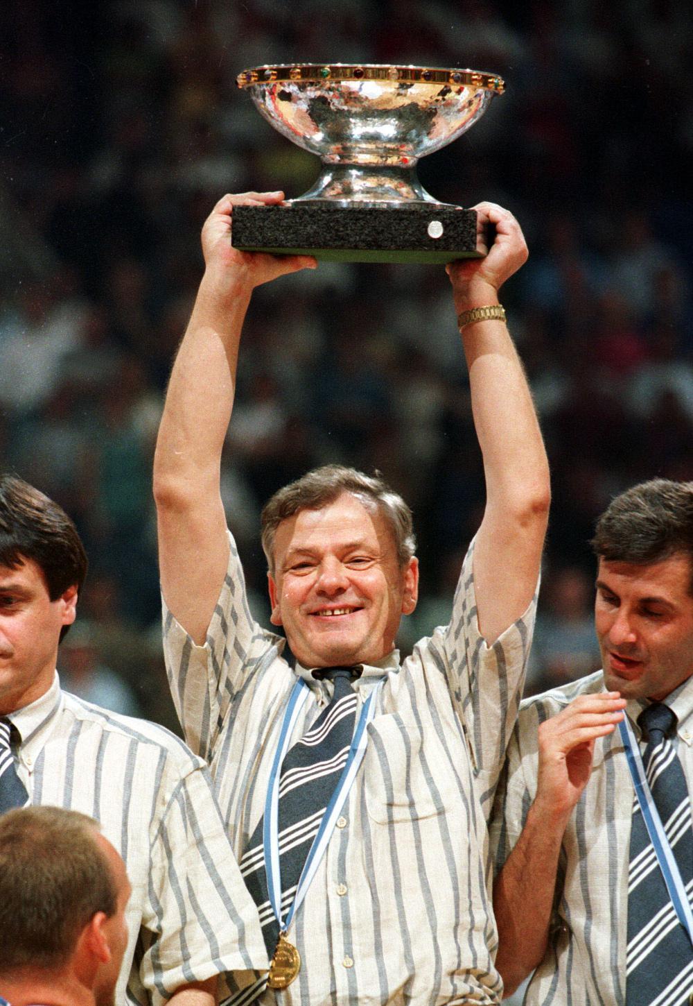 Legendary Serbian Basketball Coach Duda Ivkovic Dies At 77