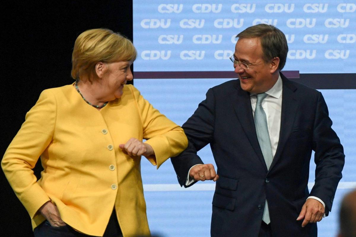 Γερμανικές εκλογές: Η Μέρκελ σπρώχνει τον Λάσετ