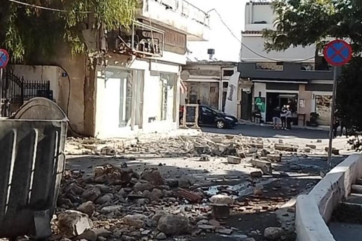 Ηράκλειο Κρήτης: Ισχυρός σεισμός - Πετάχτηκε έξω από τα σπίτια ο κόσμος [βίντεο]