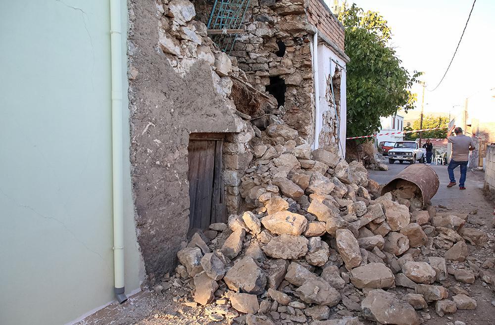 Σεισμός στο Ηράκλειο: Αυξημένα μέτρα ασφάλειας στις πληγείσες περιοχές