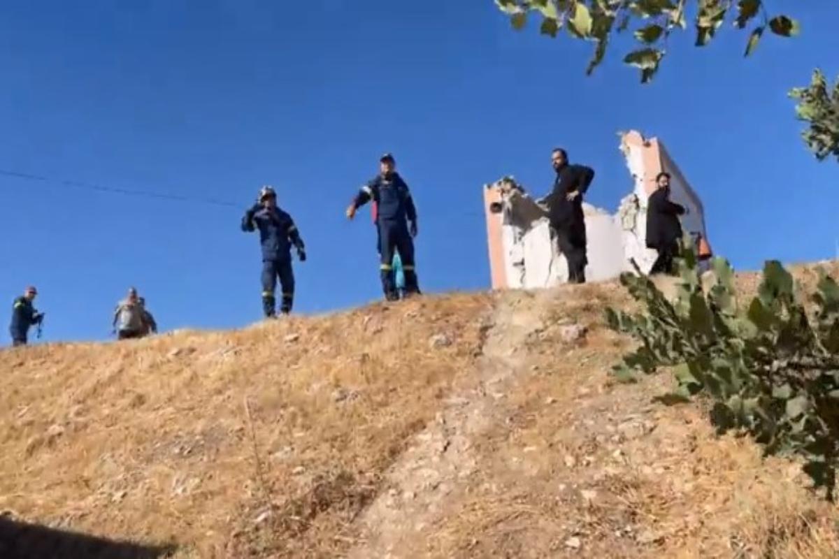 Σεισμός στο Ηράκλειο: «Ισοπεδώθηκε» το Αρκαλοχώρι, κατέρρευσαν δύο ναοί [βίντεο]