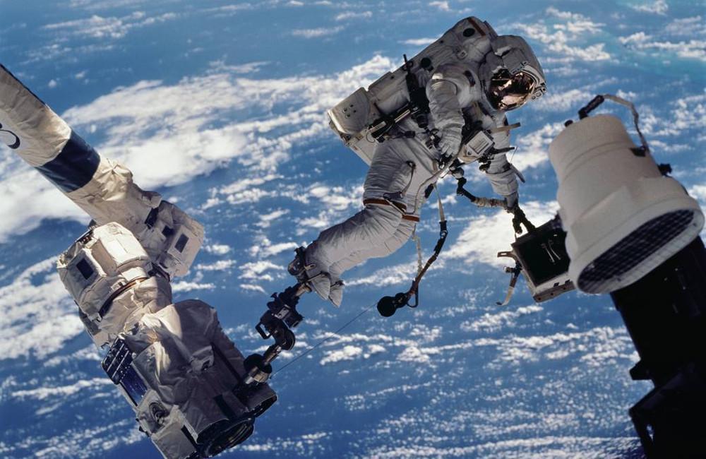 Θρίλερ: Ο Διεθνής Διαστημικός Σταθμός έχασε τον προσανατολισμό του