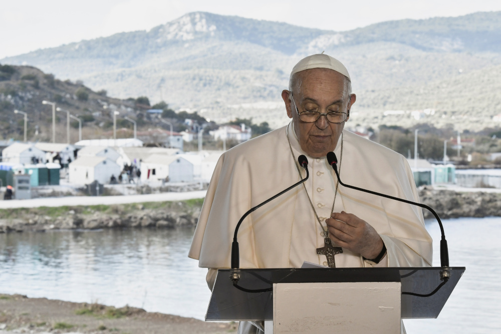 Πάπας Φραγκίσκος - Λέσβος: Κρίση ανθρωπιστική που αφορά όλους το προσφυγικό-μεταναστευτικό