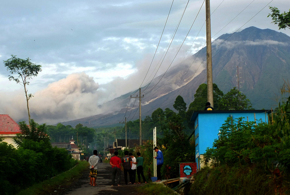 Ινδονησία: Δεύτερη έκρηξη του ηφαιστείου Σεμέρου μέσα σε λίγες ημέρες
