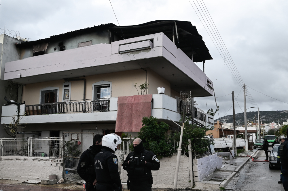 Τραγωδία στο Καματερό: Από σόμπα πήρε φωτιά το σπίτι και βρήκαν φρικτό θάνατο οι δύο ανήλικοι