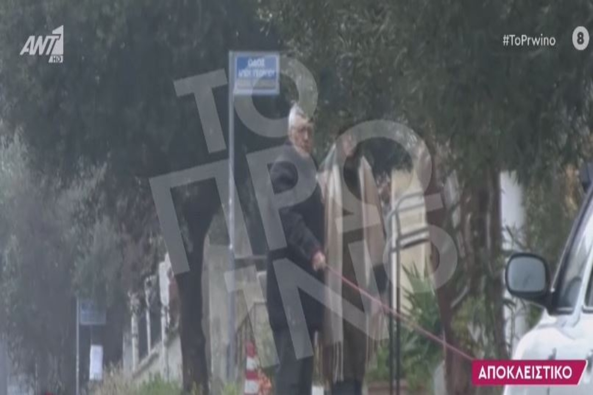 Στάθης Παναγιωτόπουλος: Αφέθηκε ελεύθερος και ξεκίνησε τις βόλτες – Η πρώτη έξοδος χέρι-χέρι με τη σύζυγό του [βίντεο]