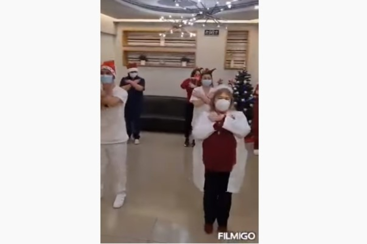 Σέρρες: Το πιο αισιόδοξο μήνυμα – Γιατροί και νοσηλευτές σε κλινική χόρεψαν στον ρυθμό των Χριστουγέννων [βίντεο]
