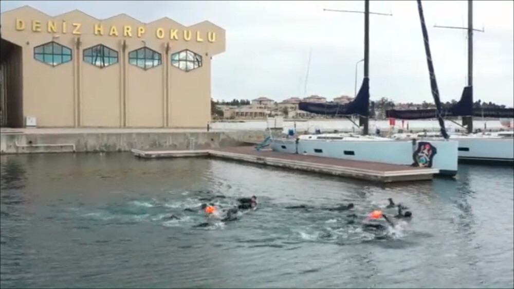 Προκλητικό βίντεο για το Καστελλόριζο μετά τις απειλές Ακάρ: Τα 1.950 μέτρα και οι Τούρκοι σπουδαστές να κολυμπούν
