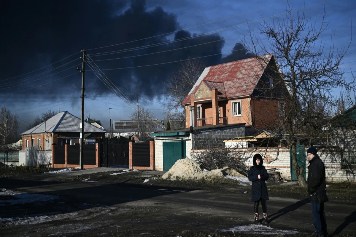 Πόλεμος στην Ουκρανία: Συγκλονίζουν οι Έλληνες – «Εμείς θα μείνουμε στη δεύτερη πατρίδα μας» [βίντεο]