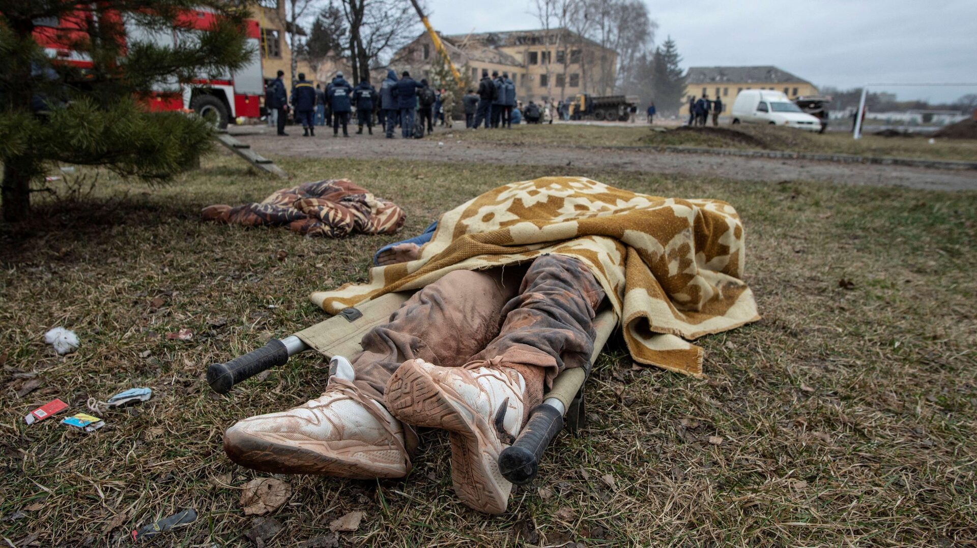 Πόλεμος στην Ουκρανία: Μπήκαν στην Χερσώνα οι Ρώσοι – 70 νεκροί Ουκρανοί σε στρατιωτική βάση - ΕΛΛΑΔΑ