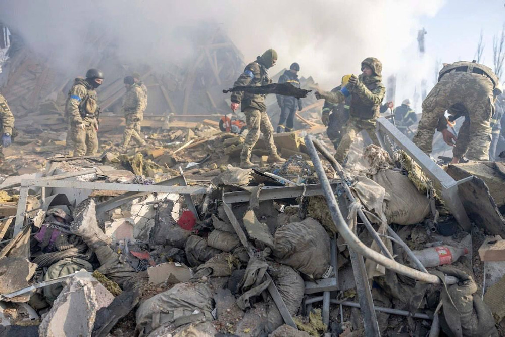 Πόλεμος στην Ουκρανία: Άγριο σφυροκόπημα σε ο Μικολάιβ και Μαριούπολη από τους Ρώσους