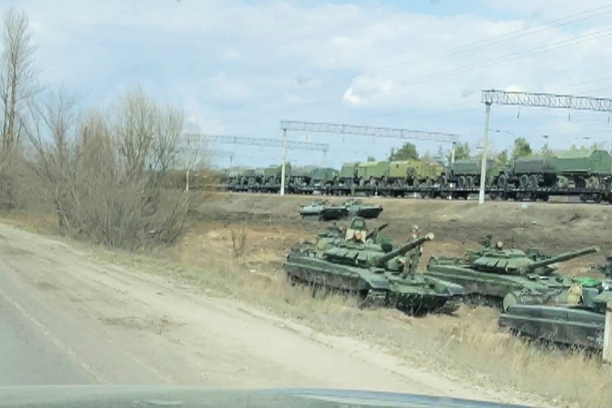 Πόλεμος στην Ουκρανία – CNN: Τεθωρακισμένο ρωσικό τραίνο κατευθύνεται από την Κριμαία στη Χερσώνα