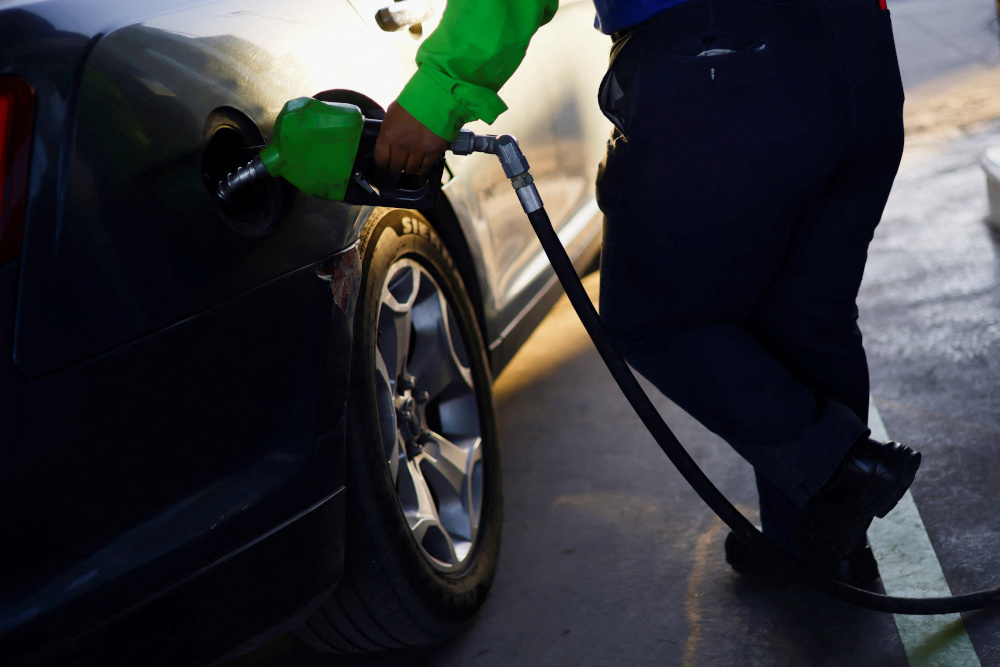 Επιδότηση βενζίνης Λαθρεμπόριο πετρελαίου Καύσιμα με κάρτα Fuel Pass