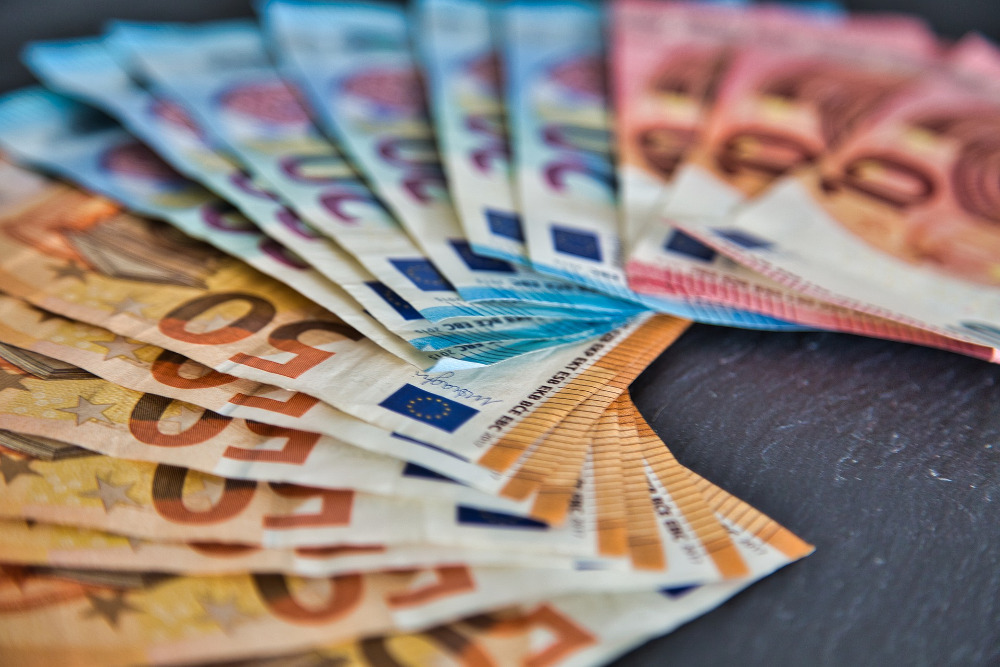 Έκτακτο επίδομα 150 ευρώ: Εφάπαξ προπληρωμένη κάρτα επιδόματα