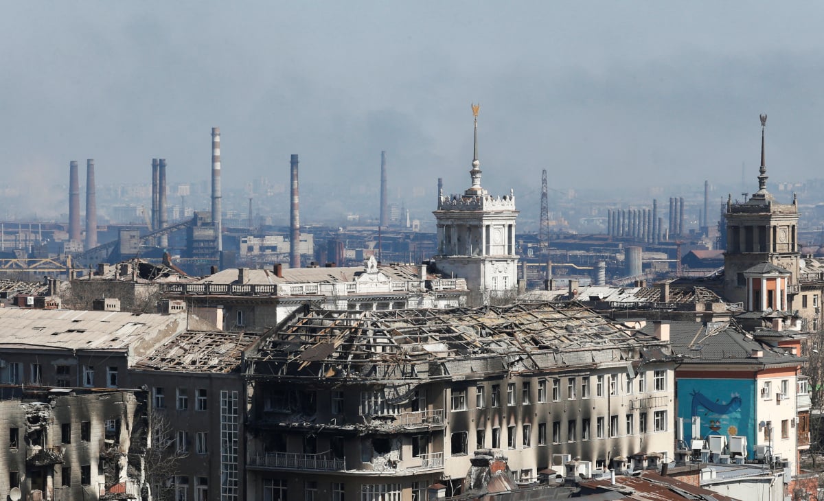 Μαριούπολη: Ανελέητο σφυροκόπημα του Αζοφστάλ με πανίσχυρες βόμβες καταστροφής καταφυγίων