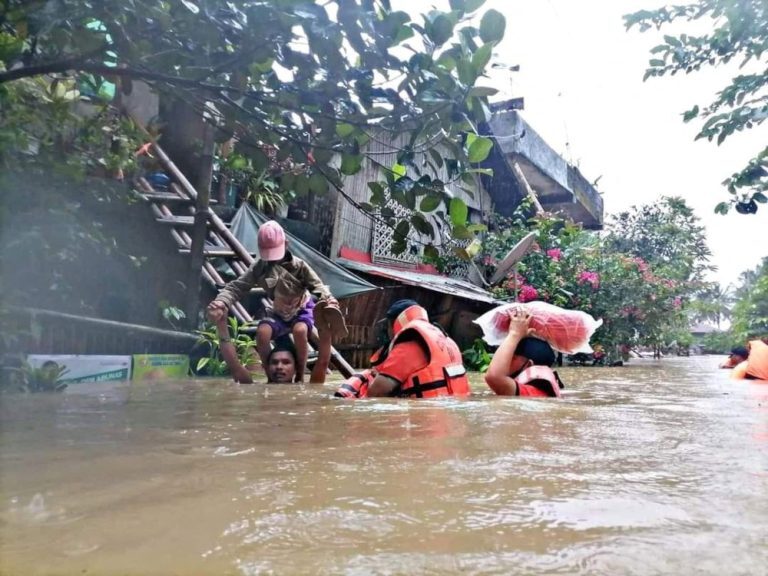 Φιλιππίνες: Πάνω από οι 130 νεκροί από την τροπική καταιγίδα Μέγκι